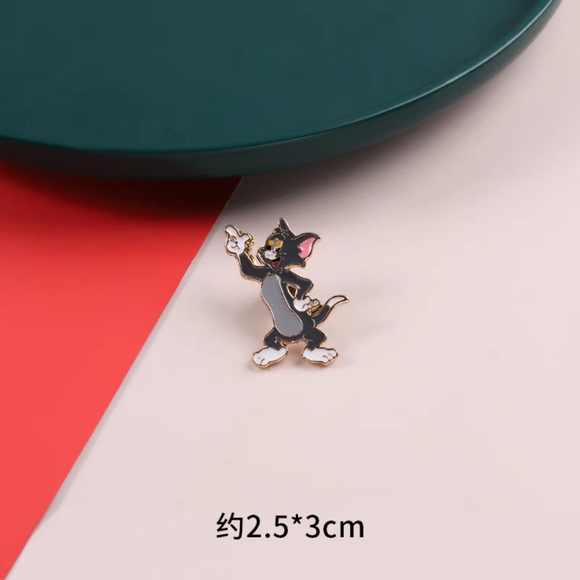 Cartoon Brooche - Picture 11 of 11